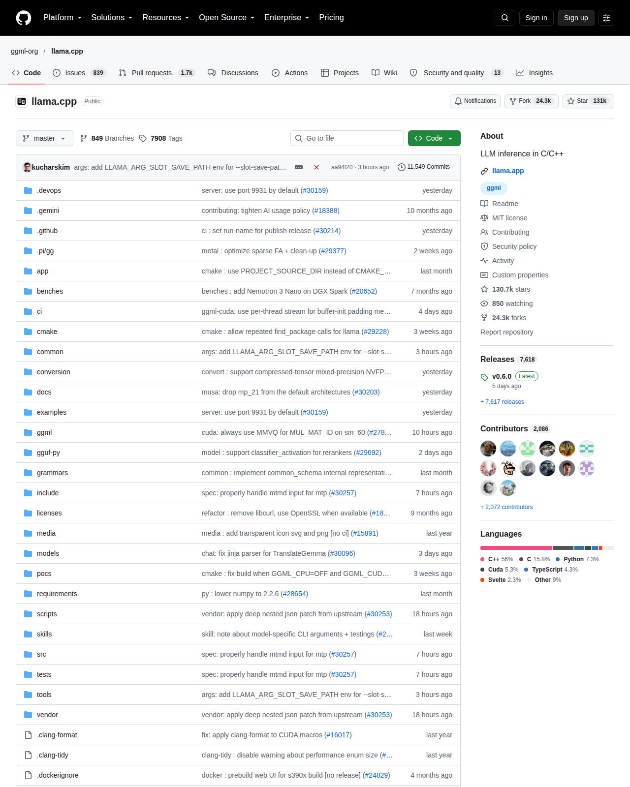 llama.cpp 的 GitHub 儲存庫首頁頂部,顯示儲存庫名稱 ggml-org/llama.cpp、專案描述「LLM inference in C/C++」與累積星標數字