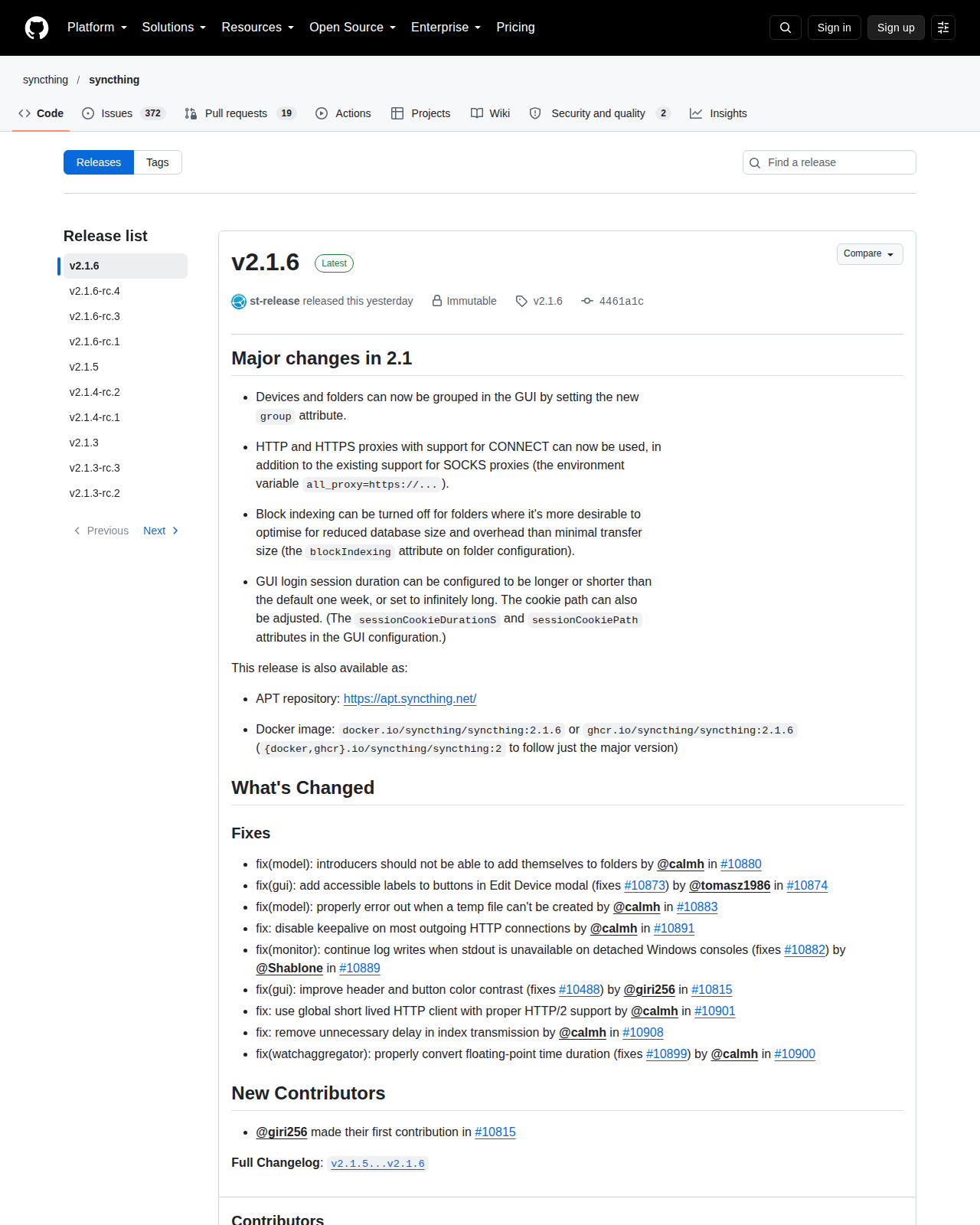 Syncthing 版本發布清單(顯示 2.1.6 為最新版本與歷來發行紀錄)